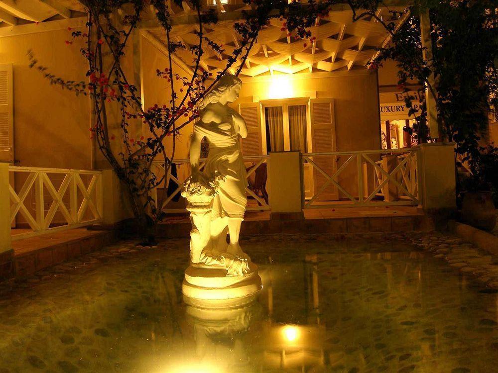 Emilia Luxury Apartments Megas Gialos - Nites Exterior foto