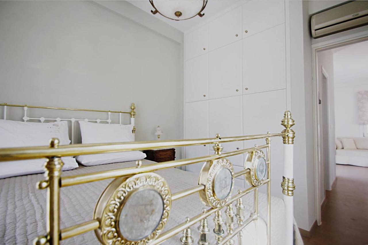 Emilia Luxury Apartments Megas Gialos - Nites Exterior foto