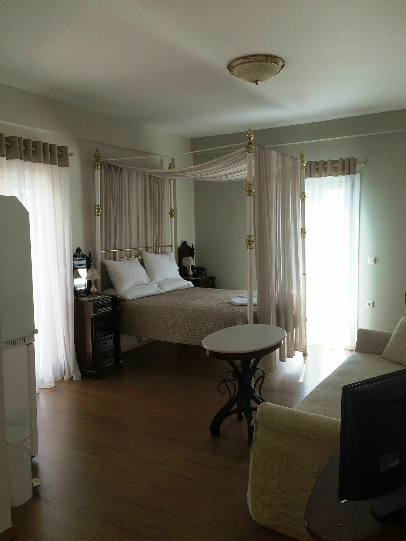 Emilia Luxury Apartments Megas Gialos - Nites Exterior foto